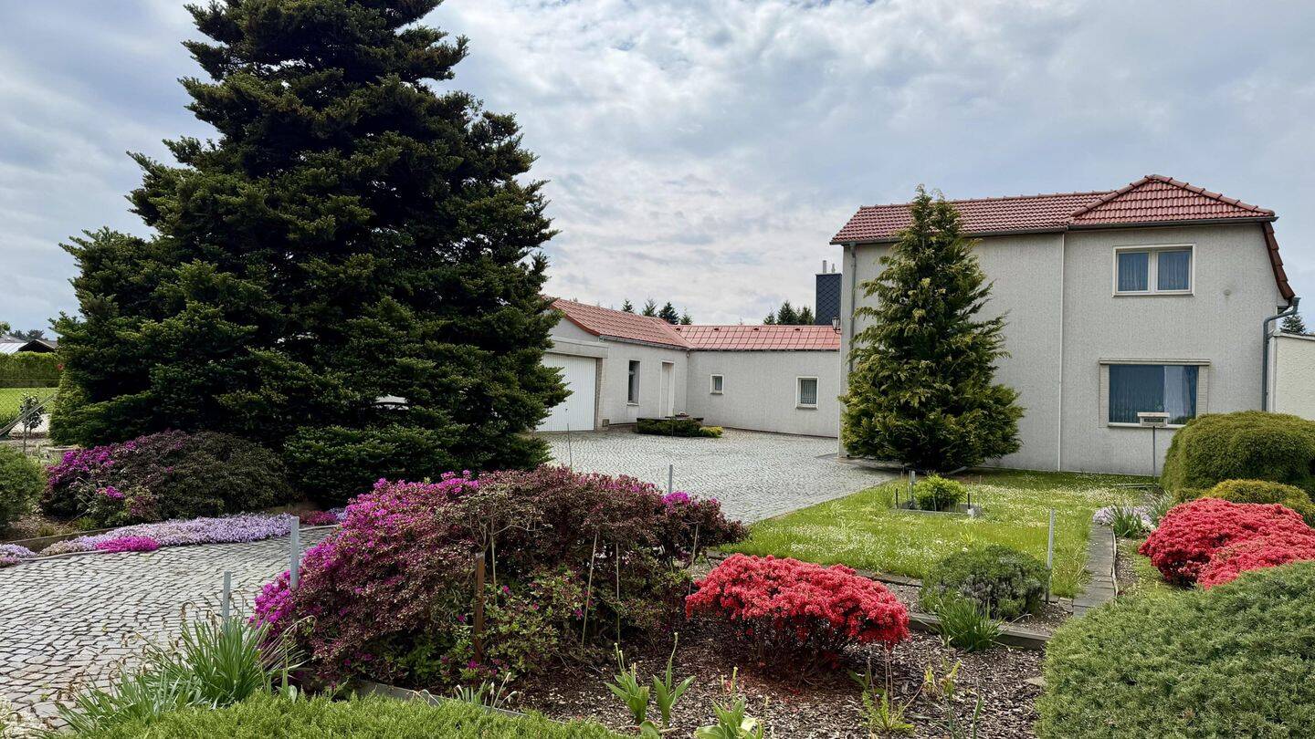 Attraktive Familienidylle in Weixdorf, 1108 Dresden (Marsdorf Weixdorf)