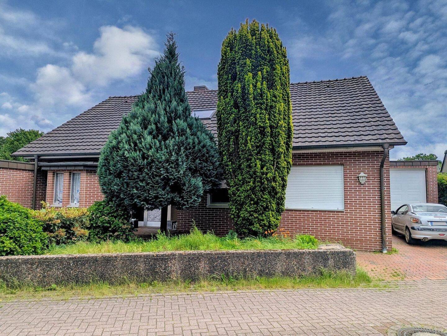 PROVISIONSFREI für Käufer!! Sehr geräumiges Wohnhaus in ruhiger Lage!, 49740 Haselünne