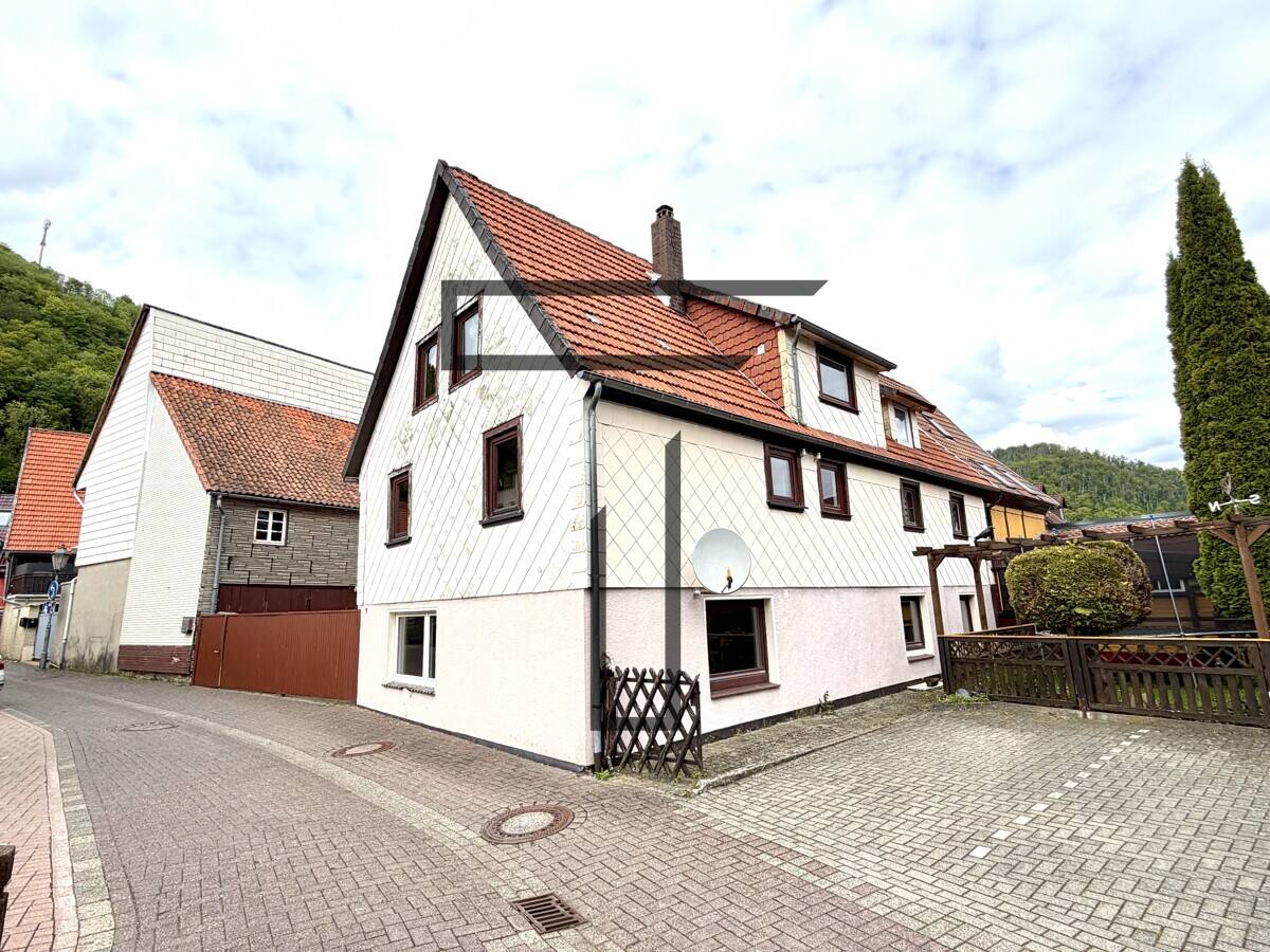Ein/- Zweifamilienhaus im Zentrum von 37431 Bad Lauterberg im Harz, 37431 Bad Lauterberg im Harz