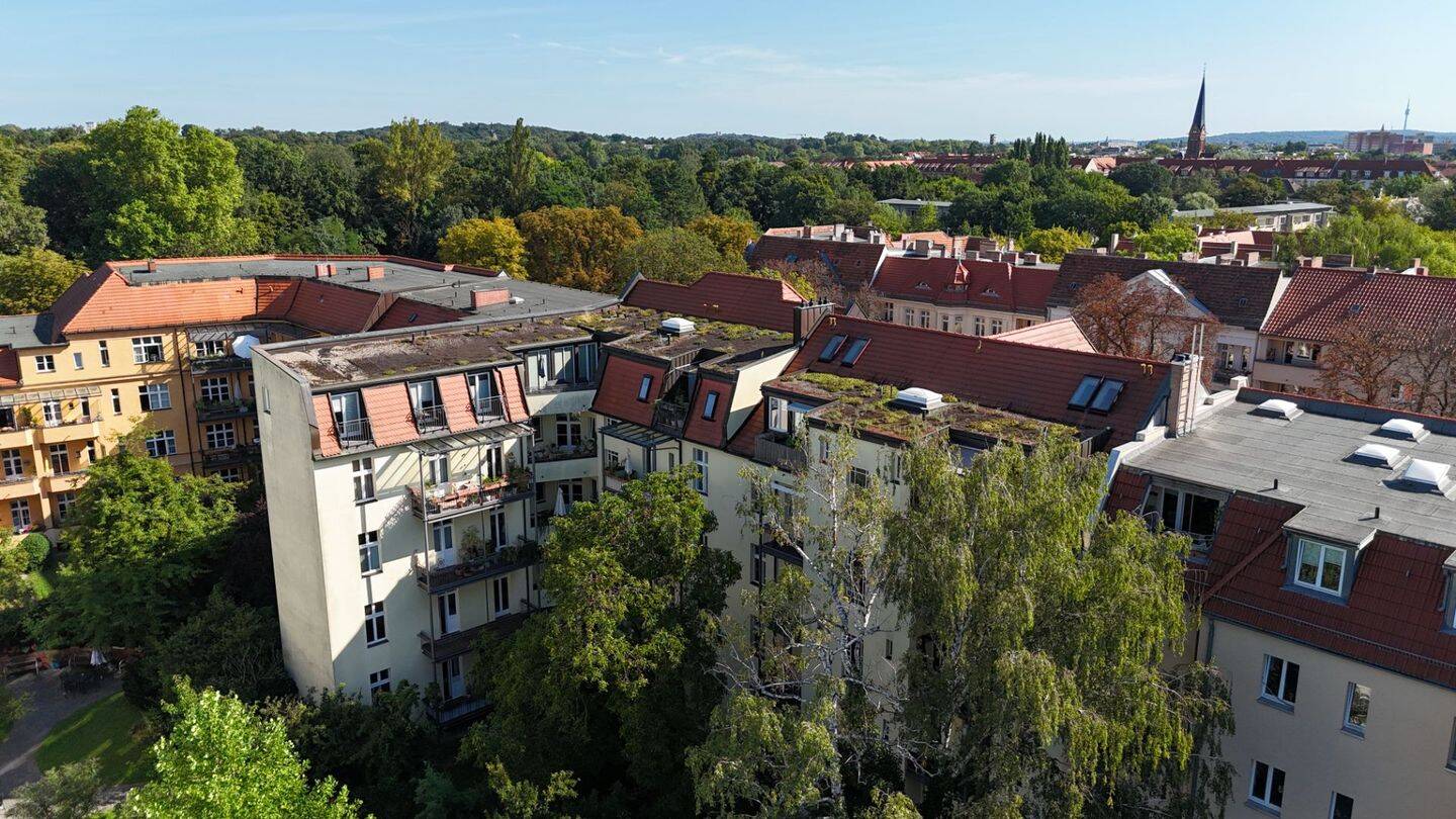 Viel Raum für Familien. Altbau mit 140 m² und drei Balkonen am Schlosspark Sanssouci, 14471 Potsdam (Brandenburger Vorstadt Potsdam West)