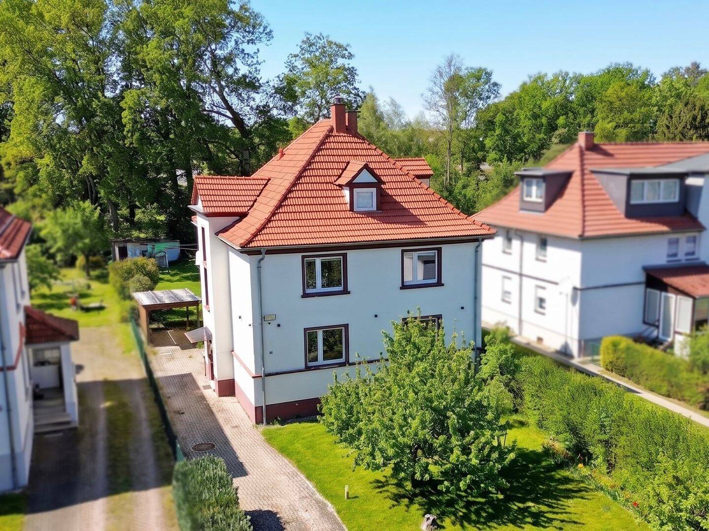 Exklusive Villa mit großzügigem Grundstück in begehrter Wohnlage in Sundhausen, 99867 Gotha