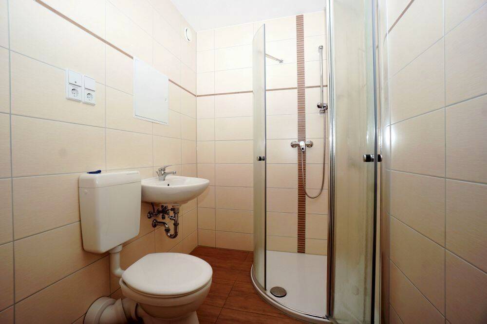 1 Raum Wohnung für Senioren, 8529 Plauen