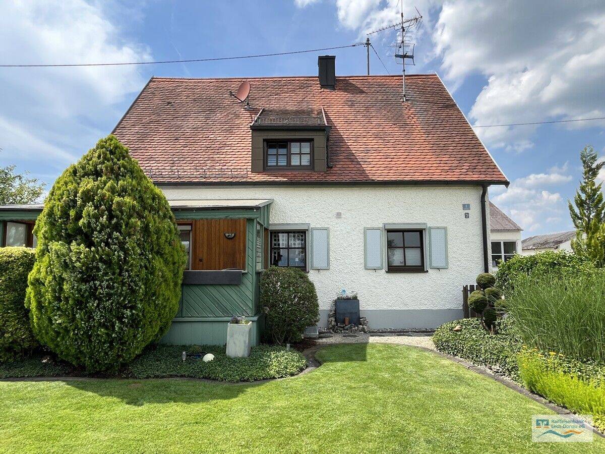 Gemütliches Wohnhaus mit wunderschönem Garten und großer Lager-/Produktionshalle, 86669 Königsmoos