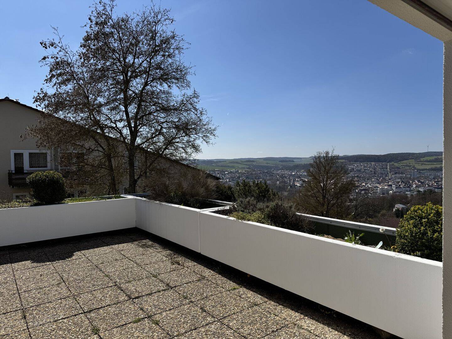 Terrassenhaus mit fantastischer Aussicht, 97980 Bad Mergentheim