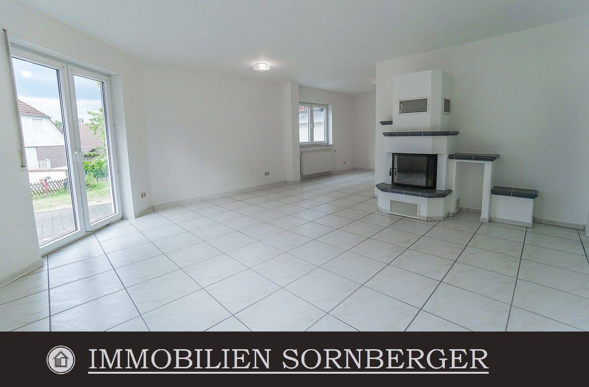 Semi-detached house with fantastic long-distance view and garage near Ramstein Air Base, 66877 Ramstein-Miesenbach