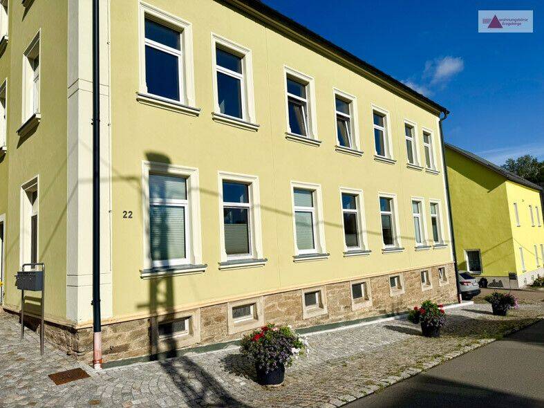 Alles komplett neu – exklusive 4-Raum-Wohnung in Wiesa – familienfreundlich – Garten, 9488 Thermalbad Wiesenbad