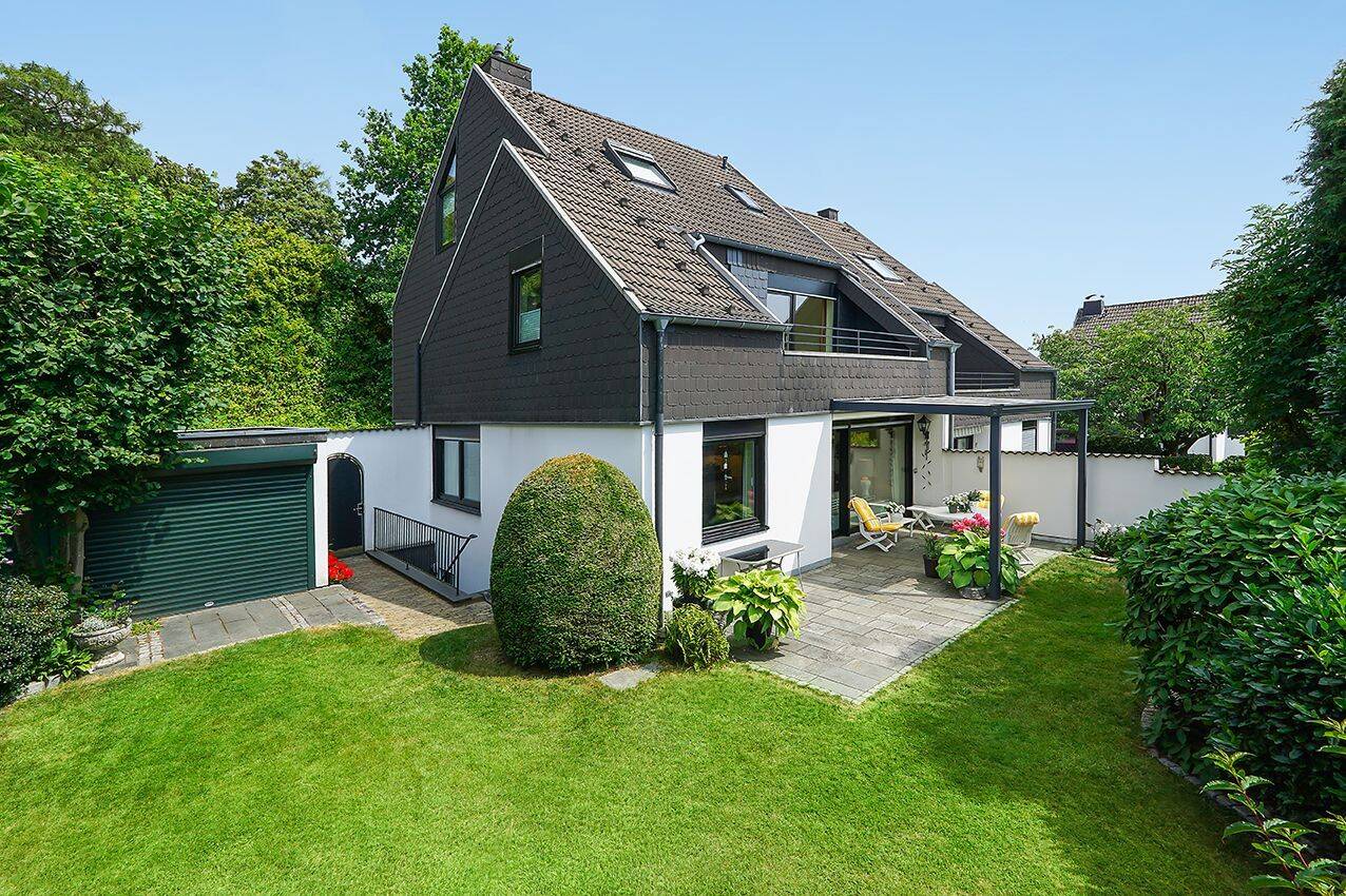 Modernisierte Doppelhaushälfte mit wunderbarem Garten in ruhiger Bestlage, 40822 Mettmann