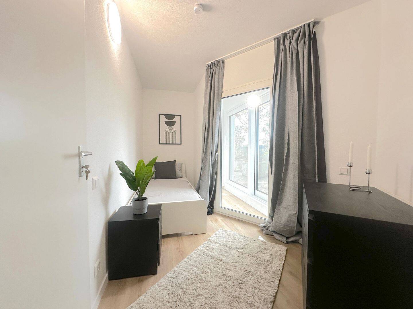 WG-Zimmer frei – Homburger Landstraße 691 in Frankfurt am Main ??, 60437 Frankfurt am Main