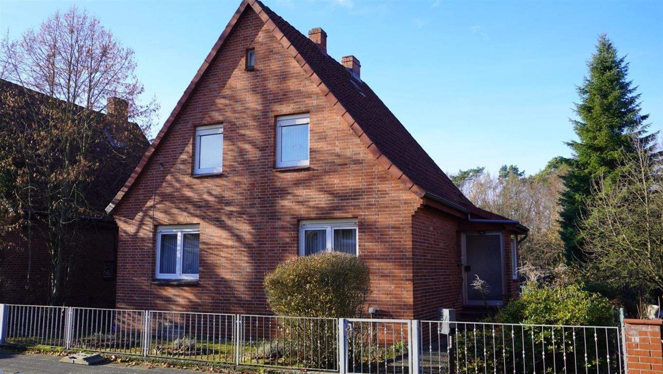 Einfamilienhaus in begehrter Lage von Klein-Hehlen – Celle, 29223 Celle
