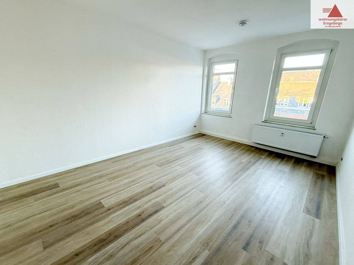 Zentral gelegene 2-Raum-Wohnung auf der Großen Kirchgasse in Annaberg!, 9456 Annaberg-Buchholz