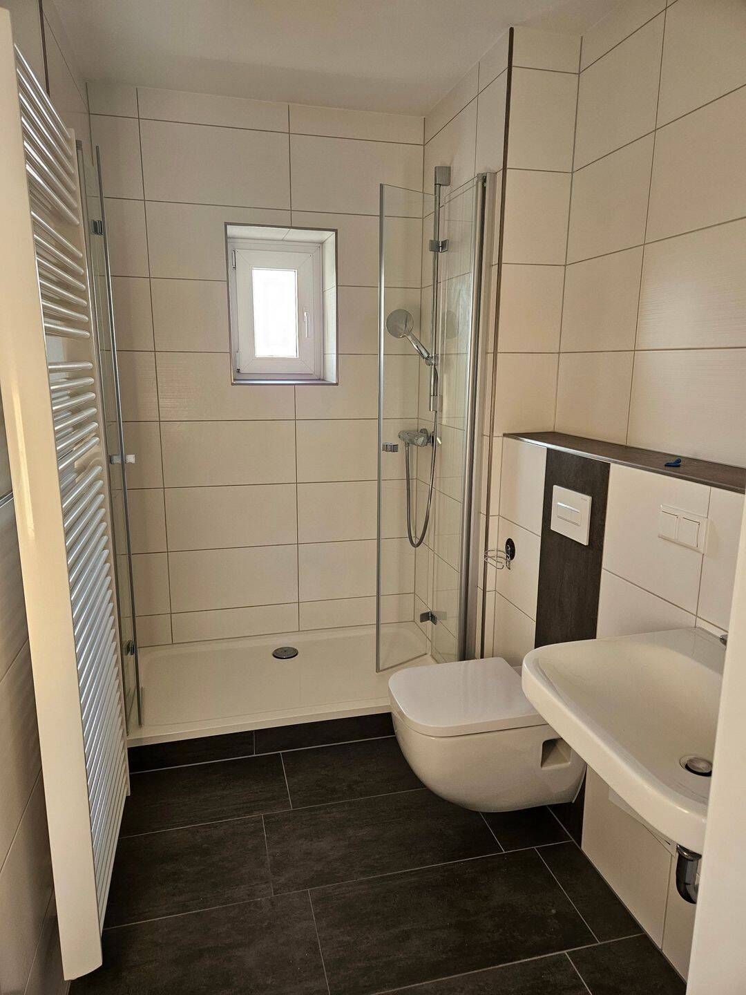 top moderne 2 Raumwohnung in Schönebeck, 39218 Schönebeck (Elbe)