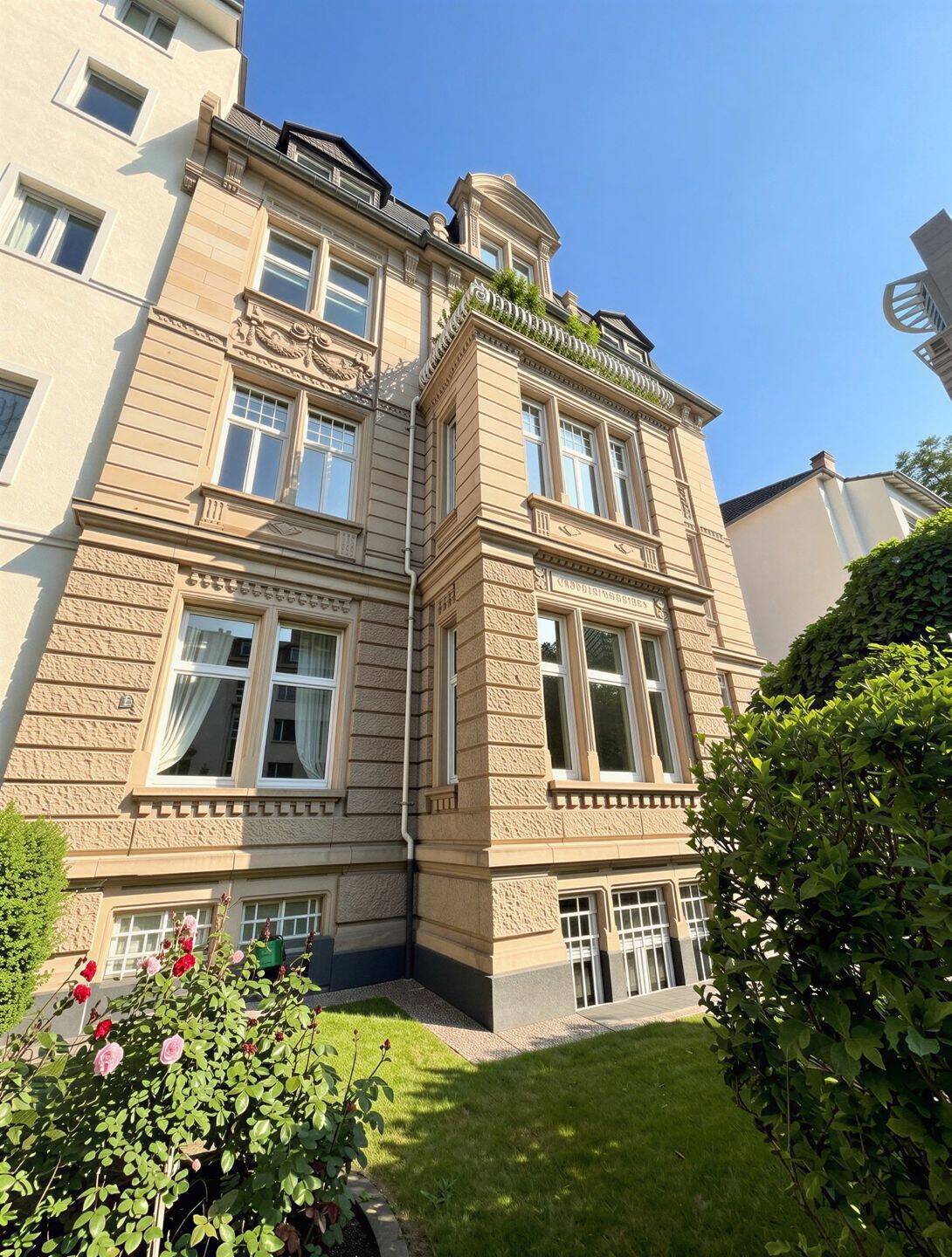Altbauklassiker im Frankfurter Westend – Stil, Geschichte und urbaner Luxus – 60325 Frankfurt am Main – Bild 1 von 1