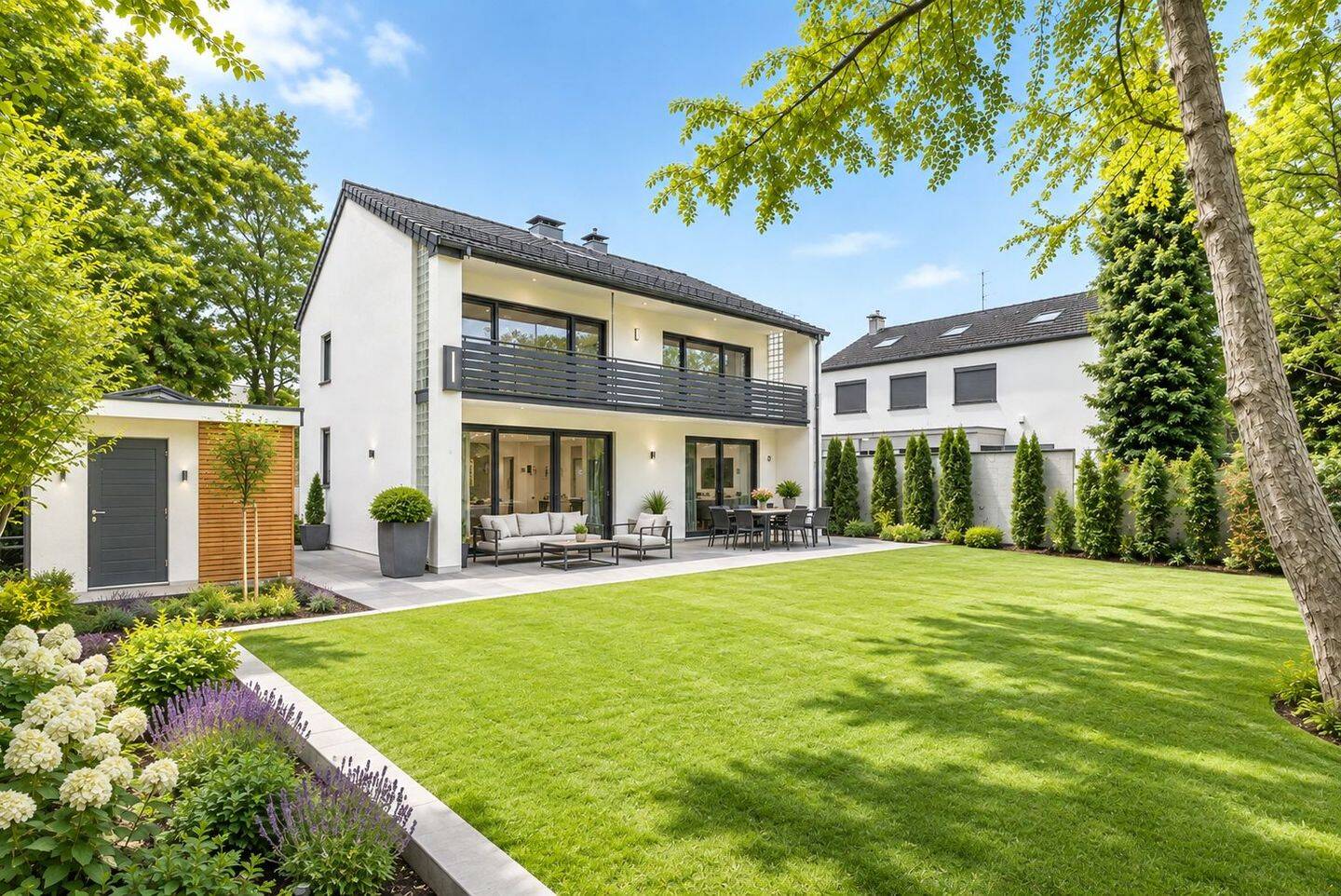 Viel Platz, viel Grün, viel Perspektive: Einfamilienhaus in Rüppurr auf 900 m² Grundstück, 76199 Karlsruhe (Rüppurr Weiherfeld-Dammerstock)