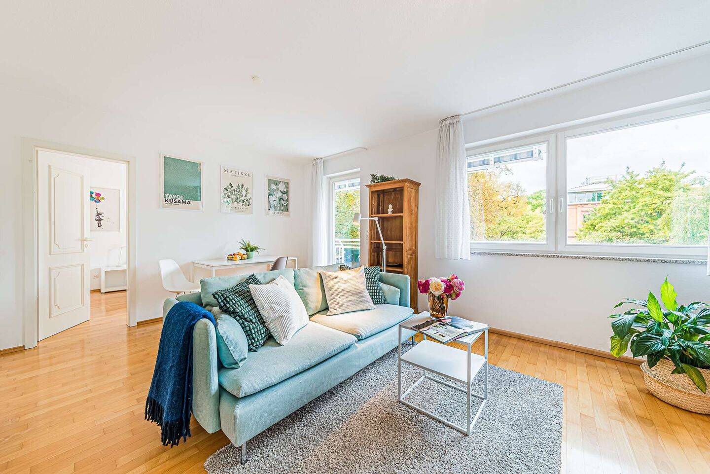 Dornbusch: Schöne Wohnung mit hübschem Balkon in ruhiger, begehrter Lage, 60320 Frankfurt am Main
