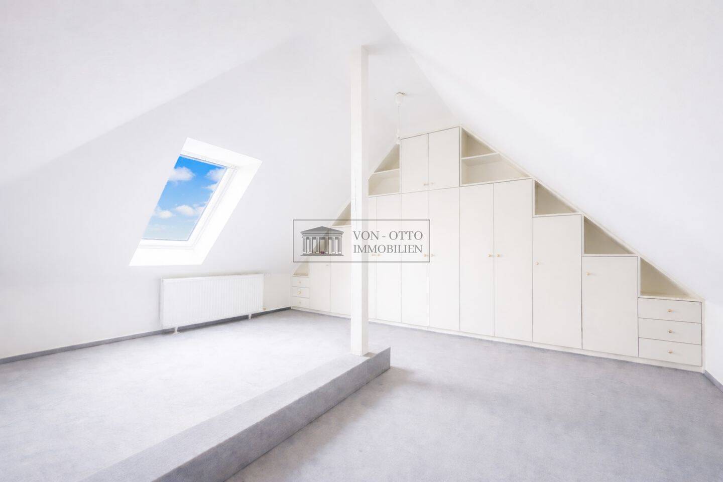 2 Zimmer plus Dachgeschoss – Wohnen mit Weitblick, 25421 Pinneberg