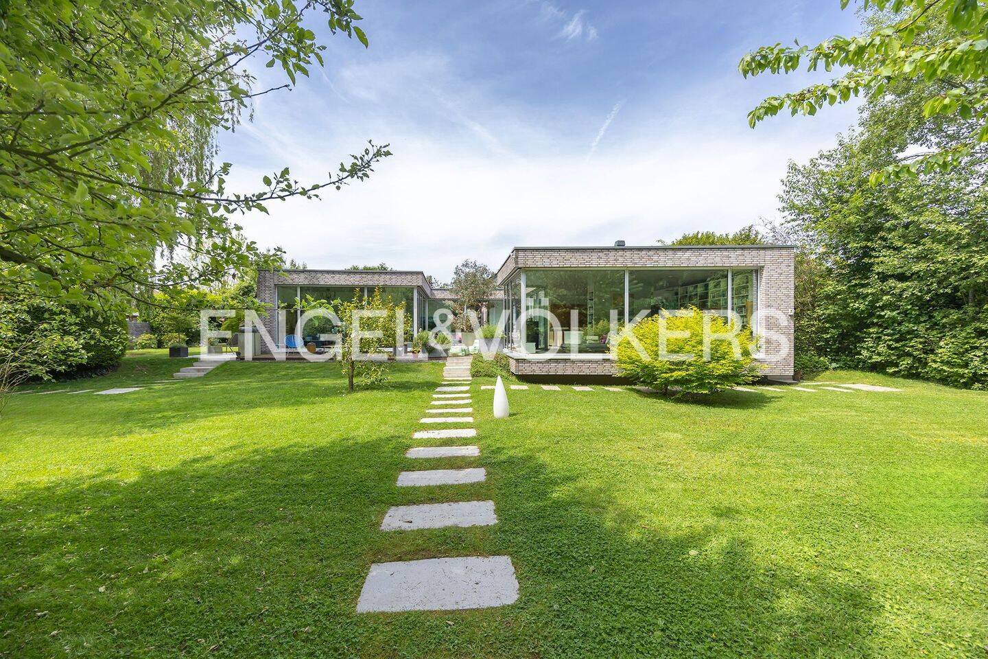 Luxus-Bungalow in St. Mauritz