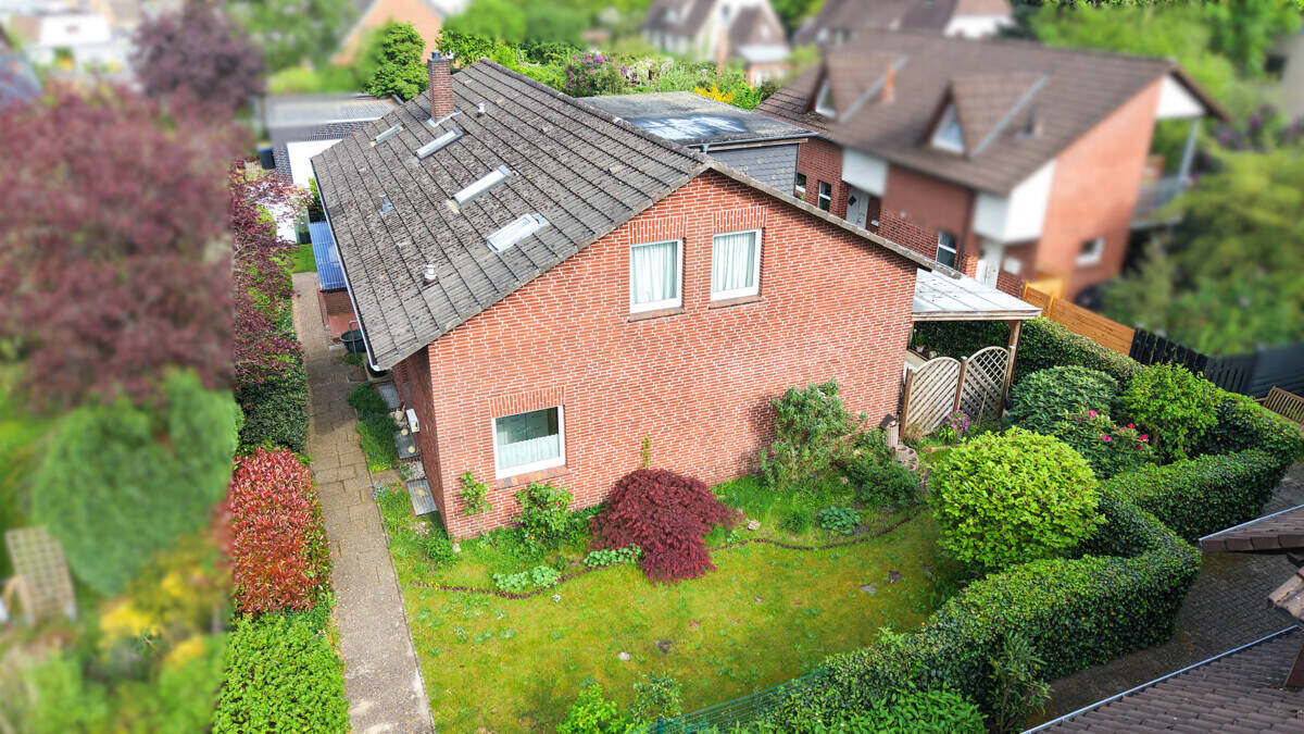 Ruhig gelegenes Haus in Bürgerfelde mit vermieteter Einliegerwohnung, 26127 Oldenburg (Oldb) (Alexandersfeld Bürgerfelde Nadorst)