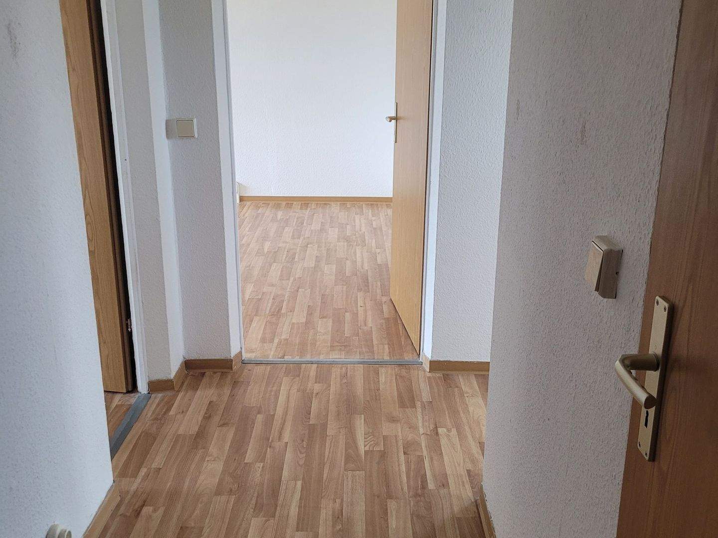 Sommeraktion- Geräumige 4-Zimmer-Wohnung mit Balkon in Ueckermünde mit Umzugsbonus, 17373 Ueckermünde