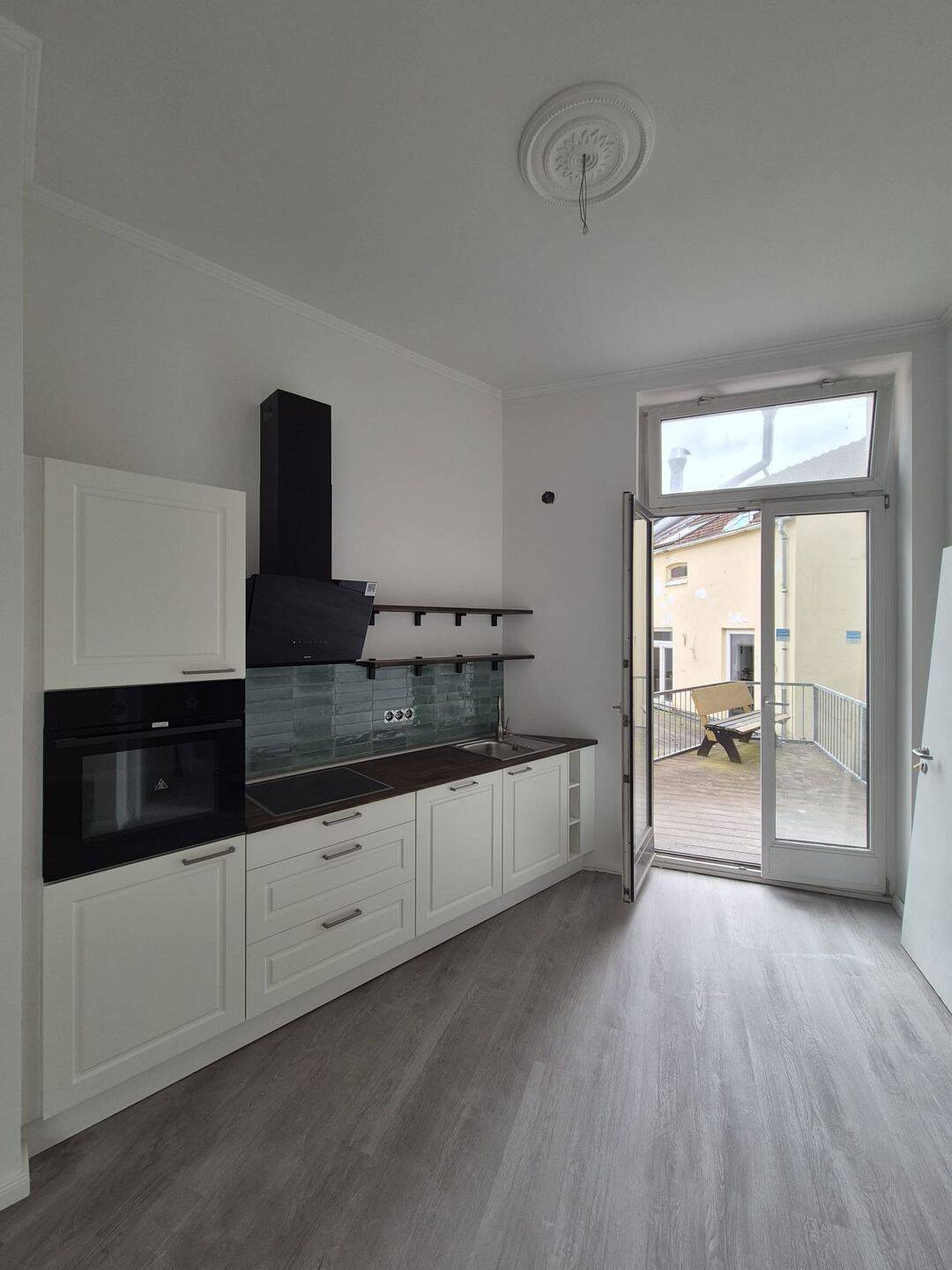 Erstbezug: 4-Zimmer-Traum mit toller Dachterrasse, 28203 Bremen (Fesenfeld Ostertor Steintor)
