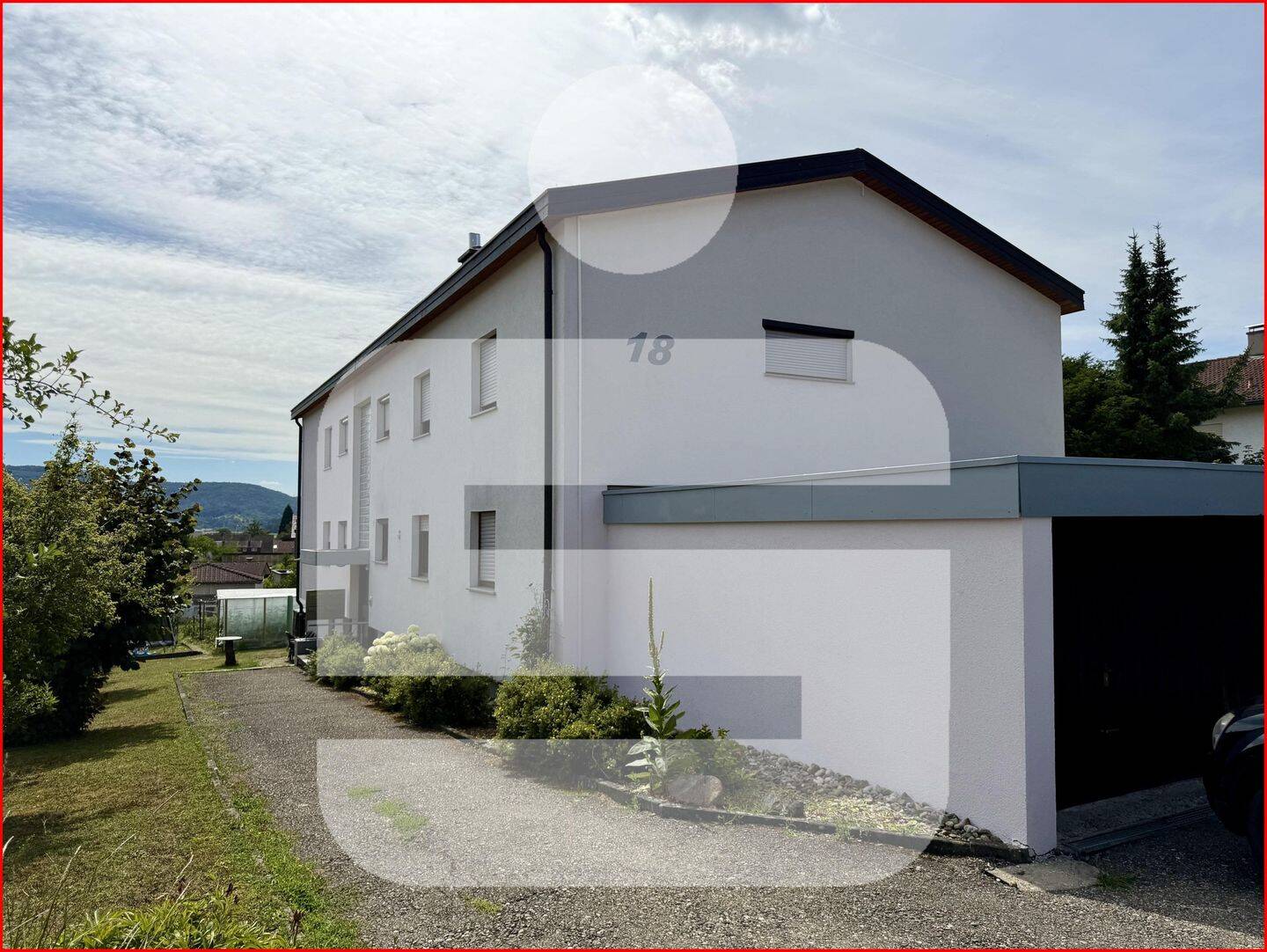 Ein Zuhause zum Genießen – Gepflegte Erdgeschosswohnung mit Balkon, Terrasse und Garage, 79771 Klettgau
