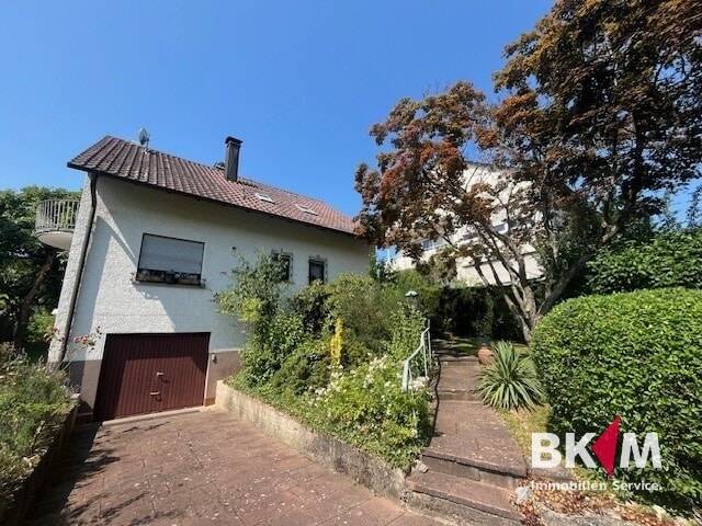 Tolle Immobilie mit schönem Ausblick und zentral gelegen…., 75180 Pforzheim (Büchenbronn Dillweißenstein Sonnenberg Sonnenhof)