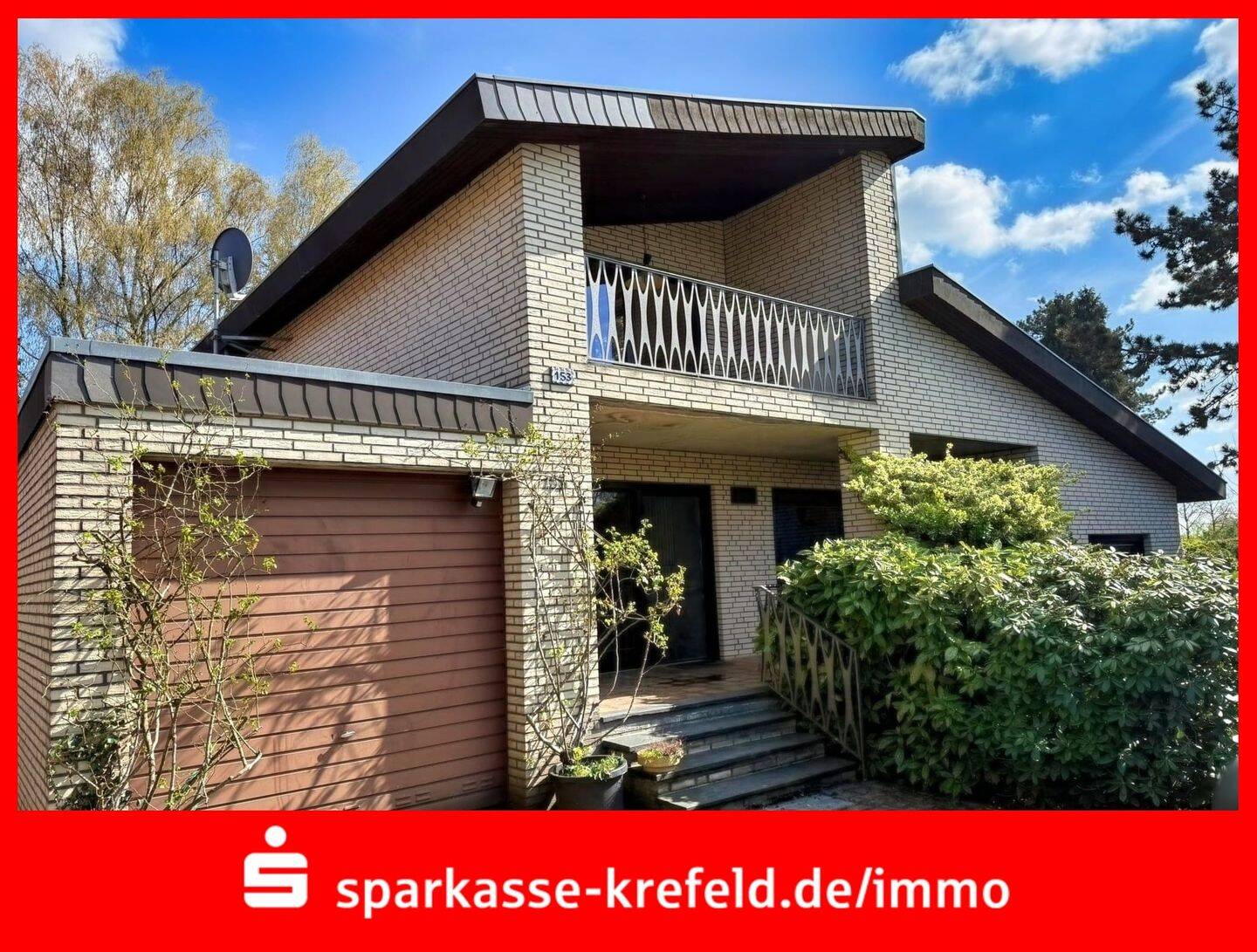 freistehendes Einfamilienhaus mit Einliegerwohnung und Garage, 47802 Krefeld