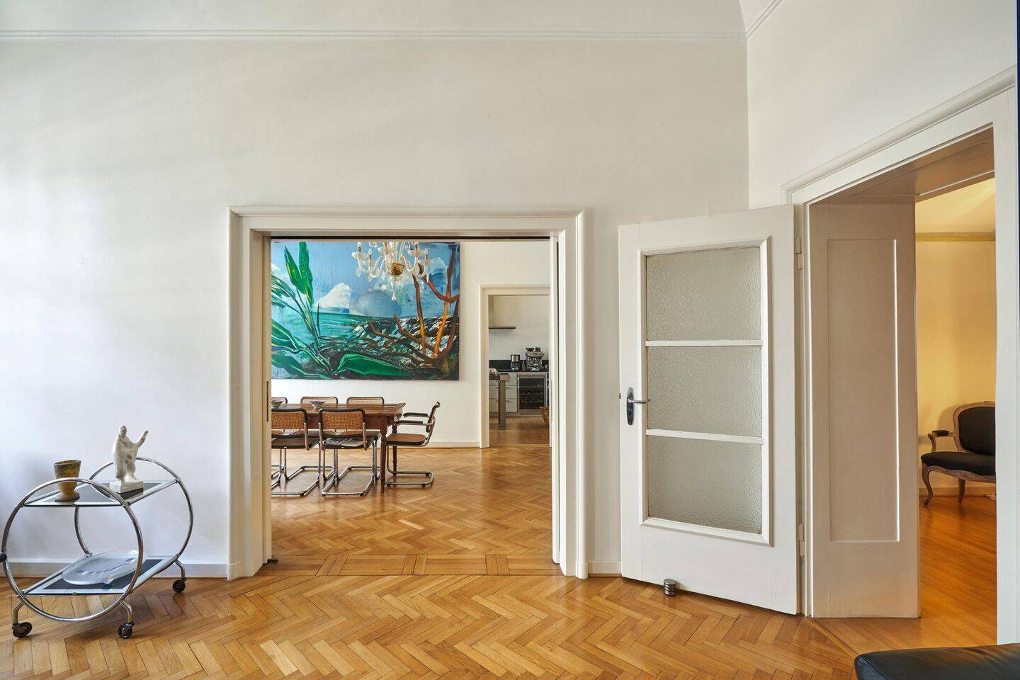 Eleganter Altbau in ruhiger Rheinlage, 40474 Düsseldorf (Golzheim Lohausen Pempelfort Stockum)