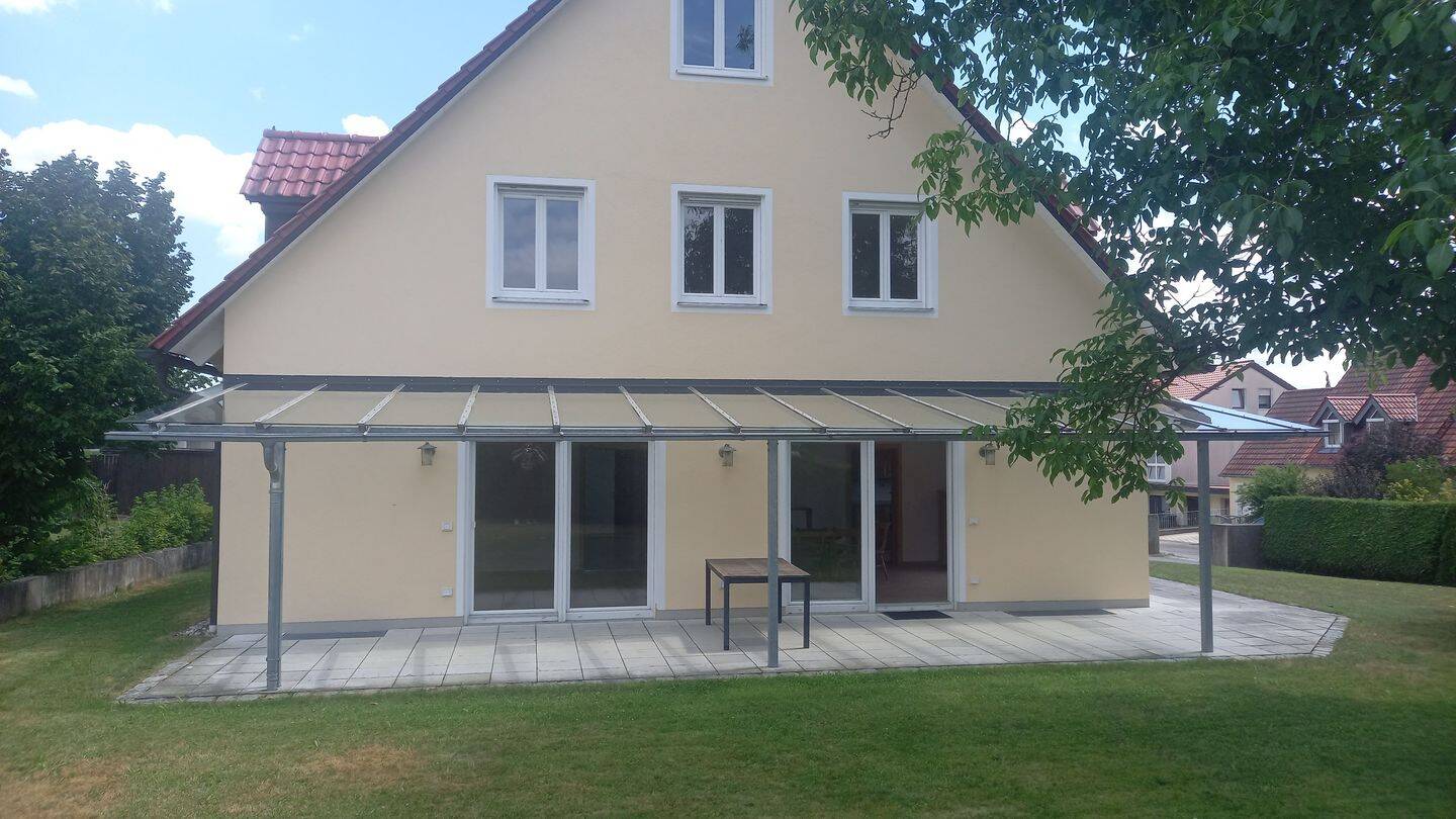 wunderschönes, freistehendes Einfamilienhaus in 85232 Bergkirchen-Deutenhausen, 85232 Bergkirchen