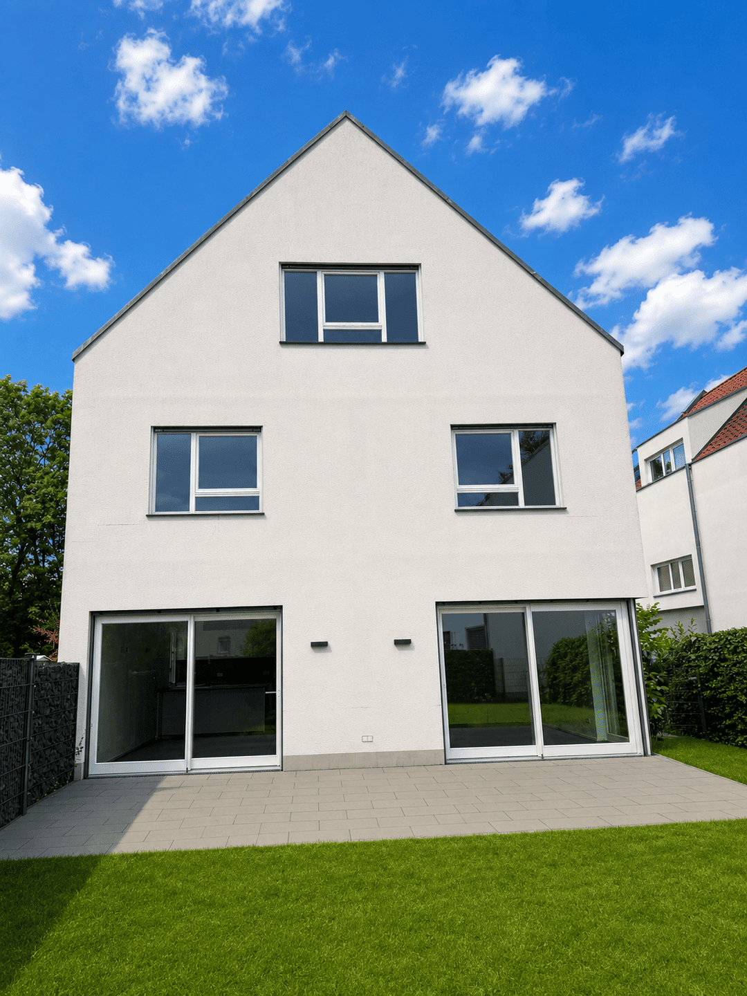 Modernes Einfamilienhaus in Bestlage von Niederdorfelden – nahe der Europäischen Schule, 61138 Niederdorfelden