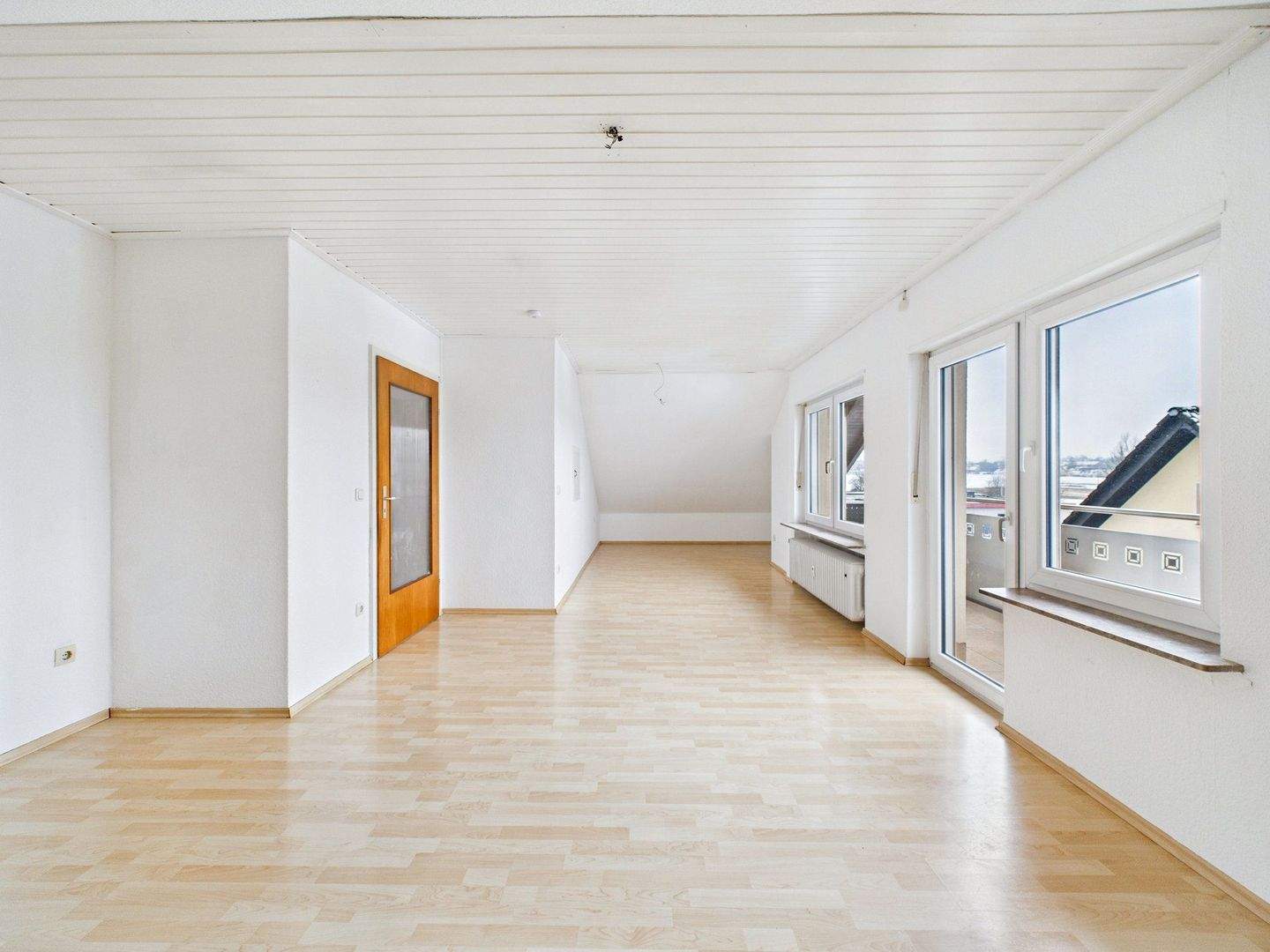 Gut geschnittene Wohnung mit Garage, Keller und eigenem Gartenbereich, 36093 Künzell