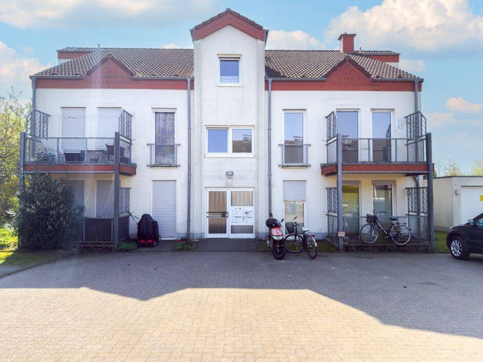 Geldern: Charmante zwei Zimmer Erdgeschosswohnung mit Terrasse und grüner Aussicht mit WBS Schein, 47608 Geldern