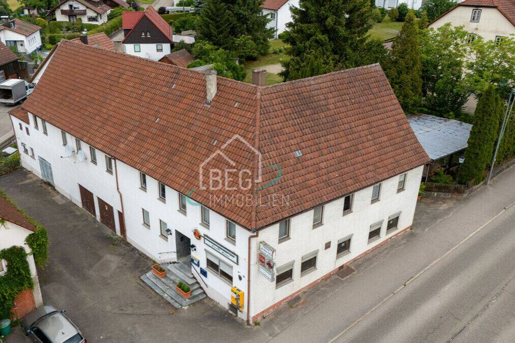 Immobilie mit Gastronomiefläche und großzügigem Raumangebot, 74417 Gschwend