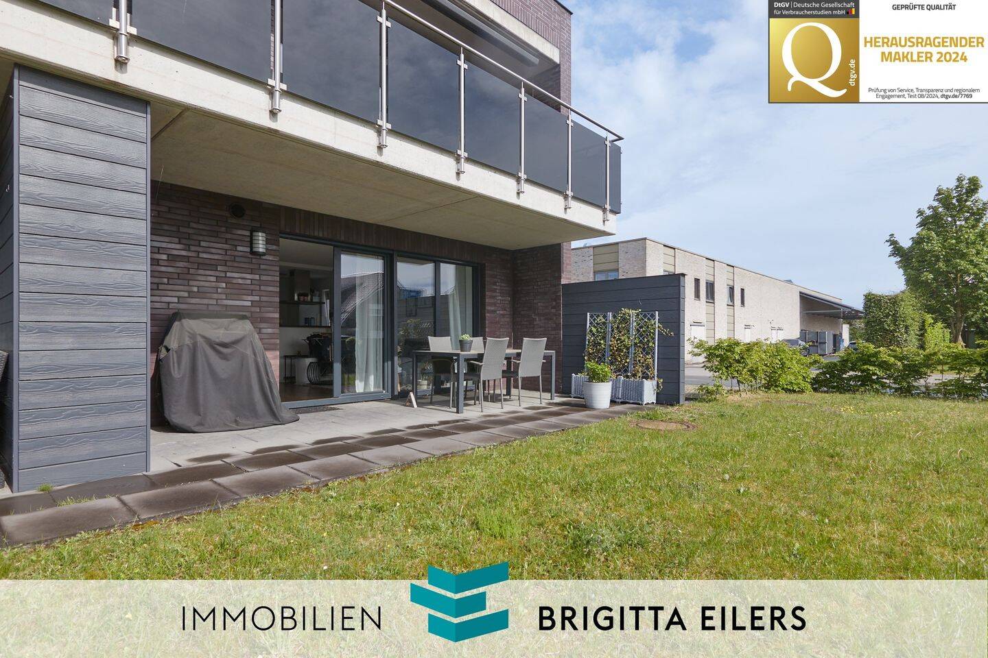 Moderne 3 Zimmer-Erdgeschosswohnung mit großer Sonnenterrasse und Tiefgarage in Achim-Bierden, 28832 Achim