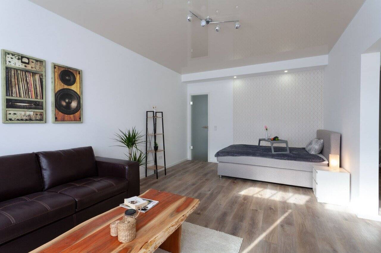 1 Zimmer Wohnung möbliert in Frankfurt Rödelheim – 60489 Frankfurt am Main – Bild 1 von 1