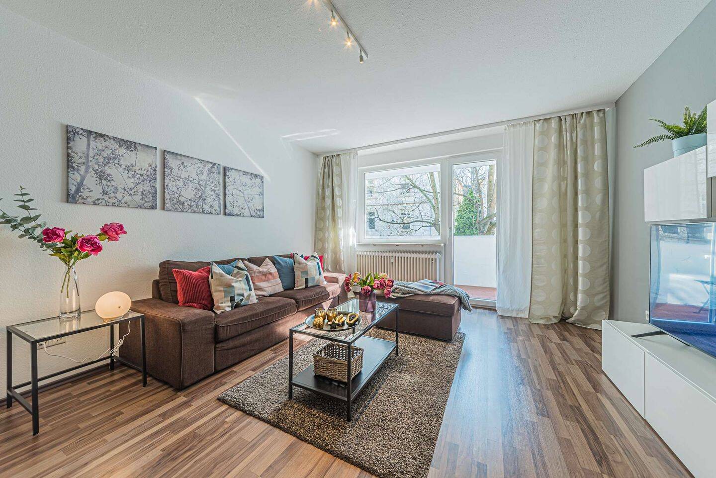 Moderne 3-Zimmer-Wohnung mit Balkon und 2 Schlafzimmern, 60323 Frankfurt am Main (Westend-Nord Westend-Süd)