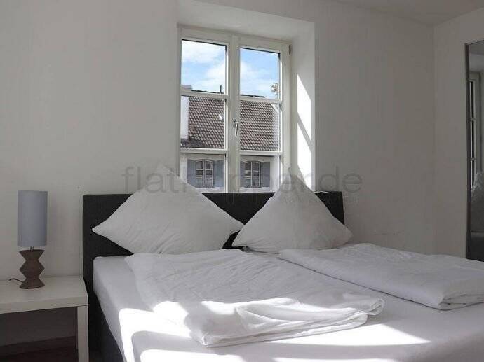 Gemütliche 2-Zimmer-Wohnung mit Balkon in Bad Aibling, 83043 Bad Aibling
