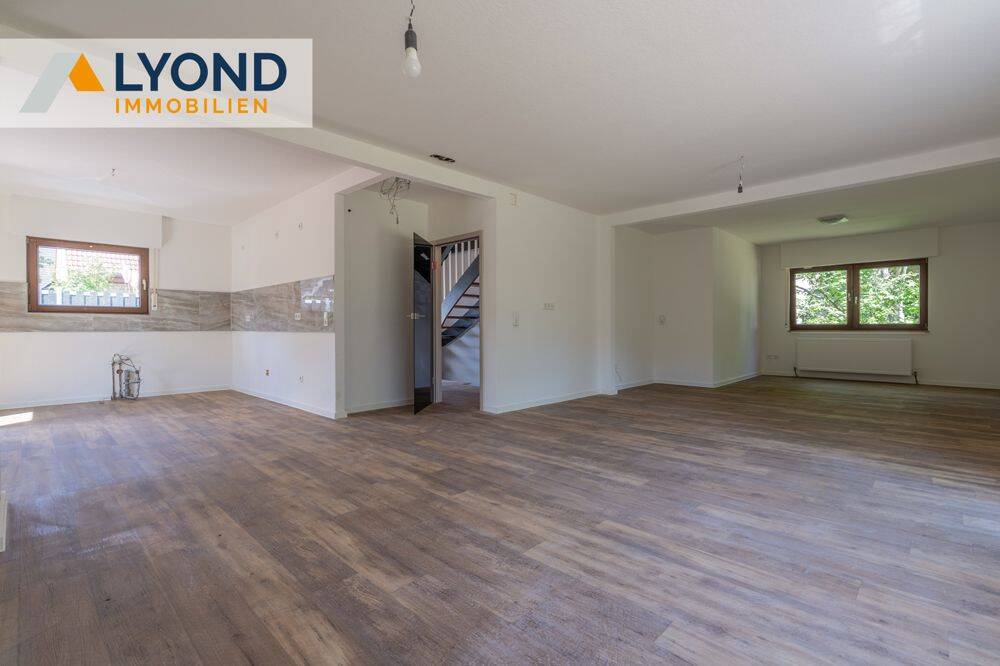 Frei stehendes Einfamilienhaus mit großzügigem Garten und Einliegerwohnung in Sackgassenlage!, 44357 Dortmund (Bodelschwingh Nette Oestrich Westerfilde)