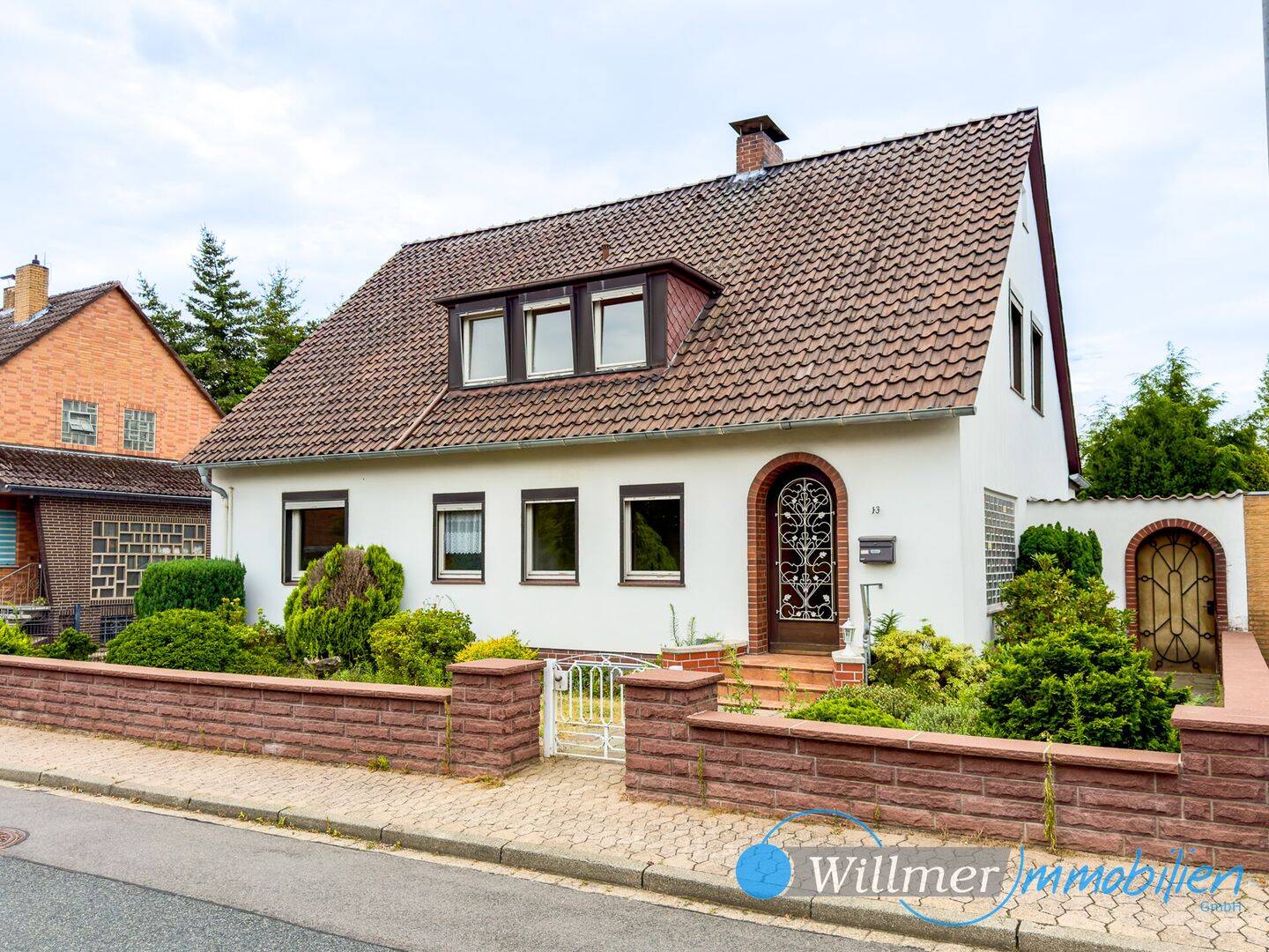 Geräumiges Einfamilienhaus mit Einliegeroption in Ilsede, 31241 Ilsede