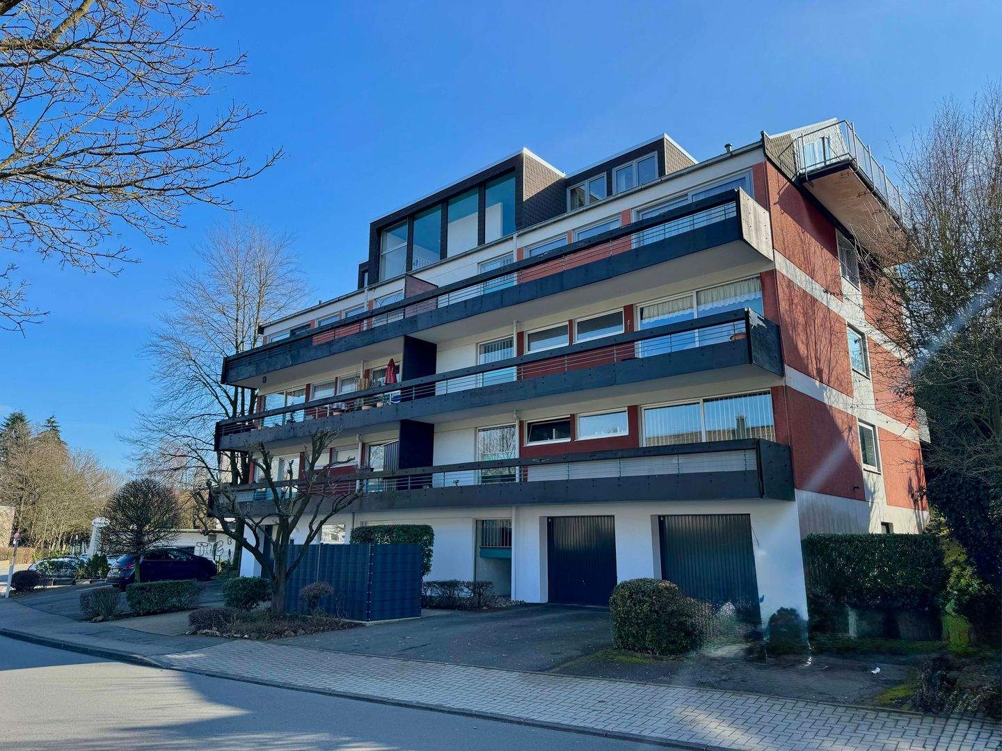 Geräumige 3-Zimmer-Eigentumswohnung mit 2 Balkonen in Lüdenscheid-Gevelndorf, 58507 Lüdenscheid