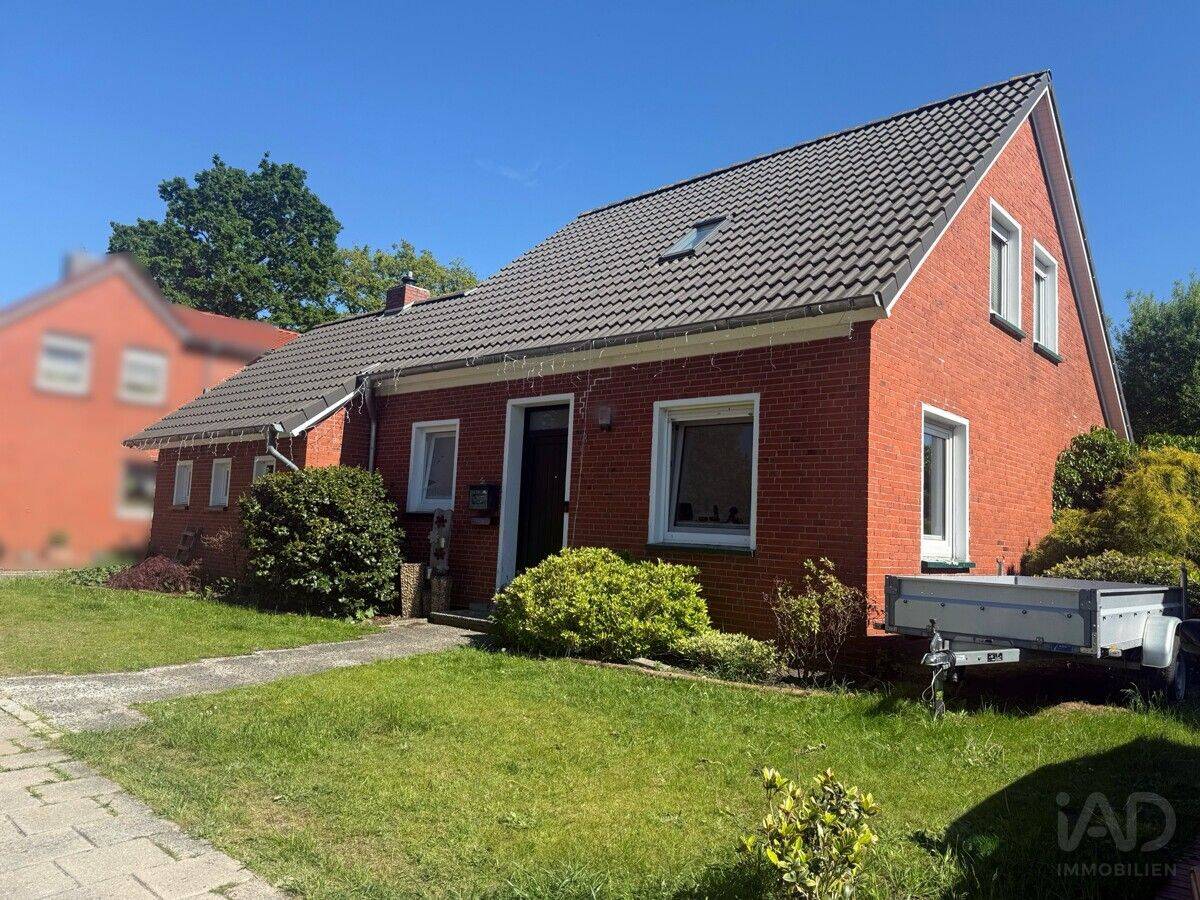 Charmantes Einfamilienhaus mit modernisiertem Wohnkomfort in zentraler Lage, 26603 Aurich