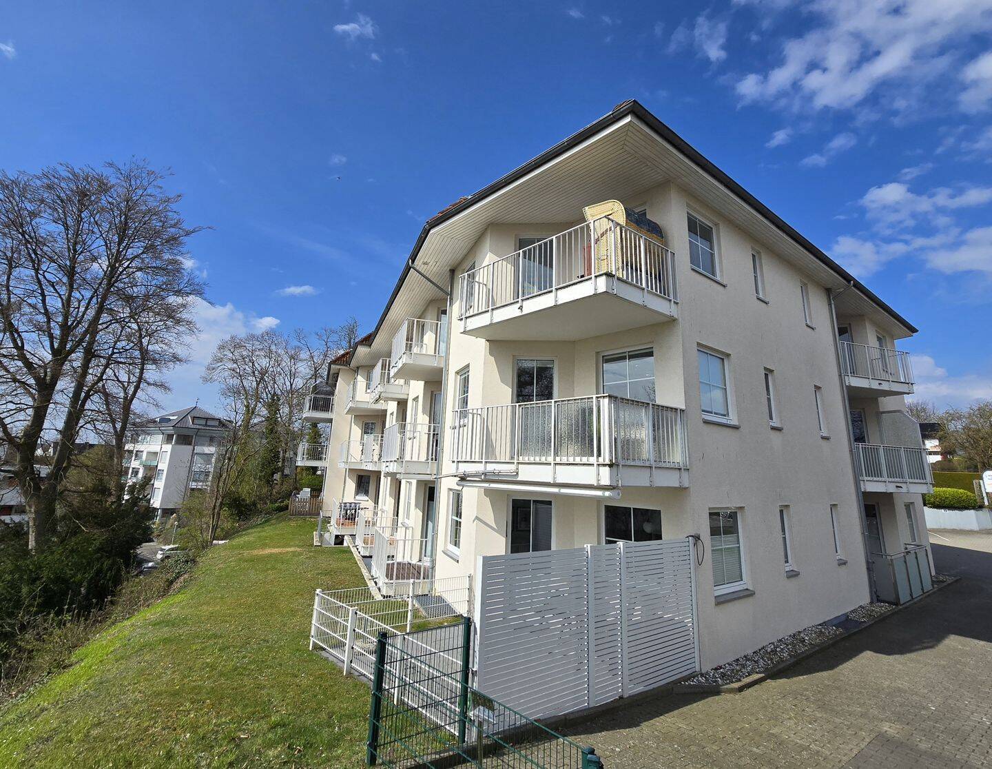 Moderne Terrassenwohnung mit Teilmeerblick in unmittelbarer Strandnähe von Grömitz, 23743 Grömitz