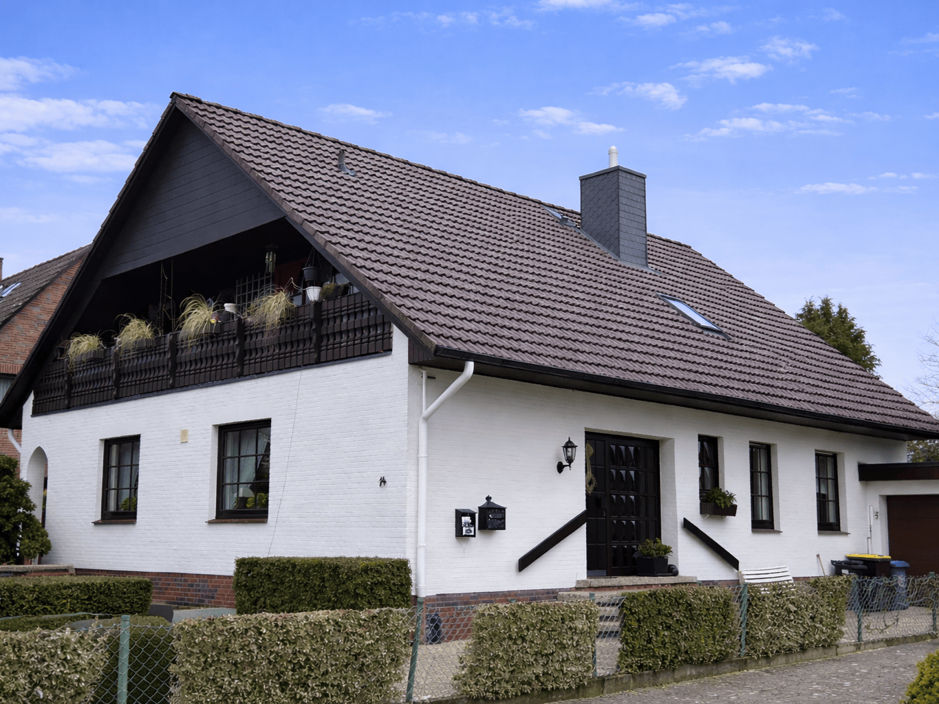 Einfamilienhaus mit ca. 325 m² Wohn- und Nutzfläche in ruhiger Wohnlage von Trittau, 22946 Brunsbek
