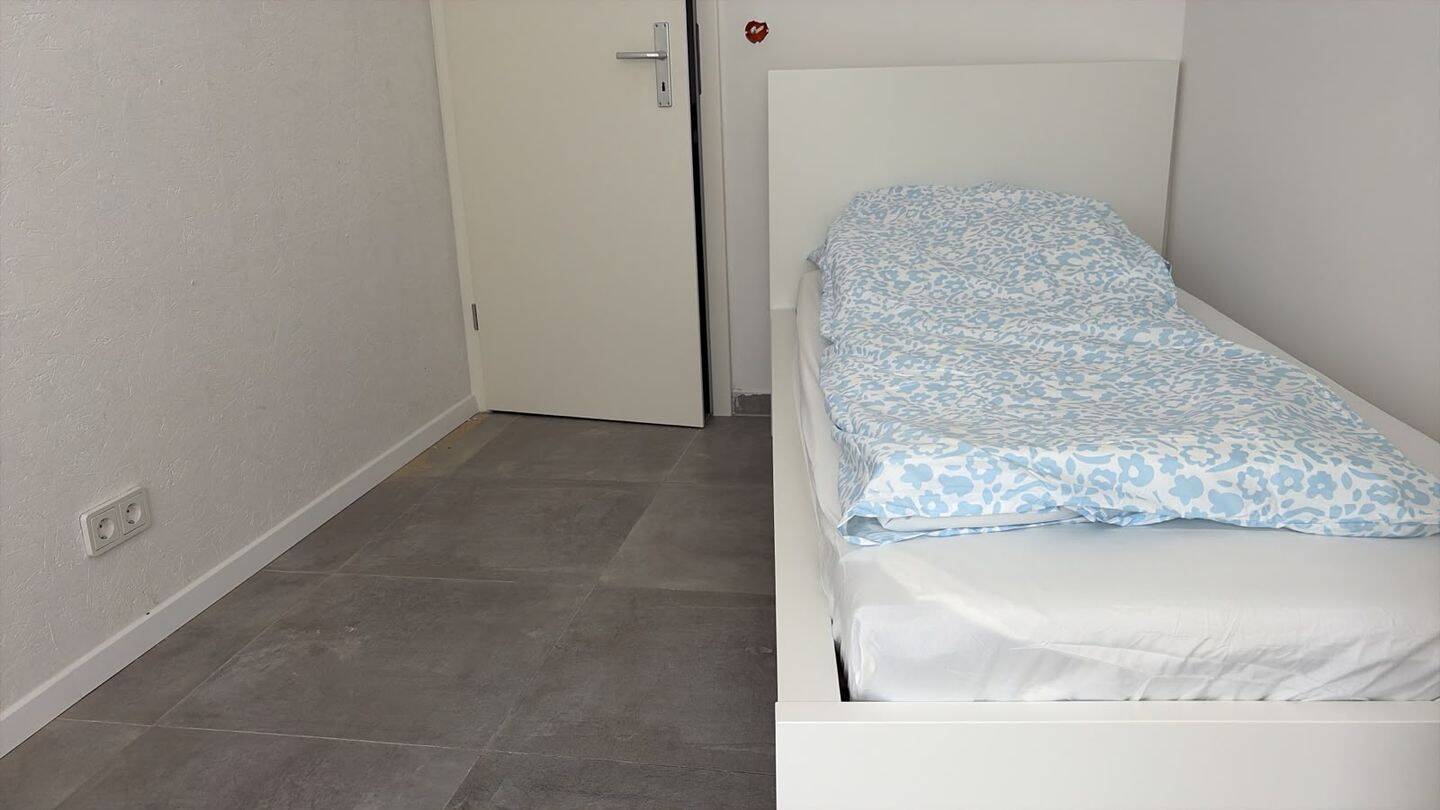 Zimmer 2 in 4er WG, Schwanenwall 5 WE 2 Hinterhaus, 44135 Dortmund (Mitte)