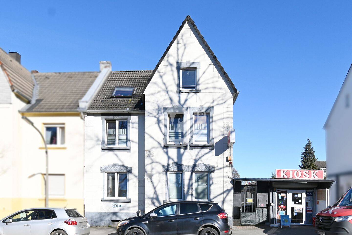 Mehrfamilienhaus mit viel Potenzial in der Nähe des Knappschaftskrankenhauses, 44309 Dortmund (Asseln Brackel Neuasseln)