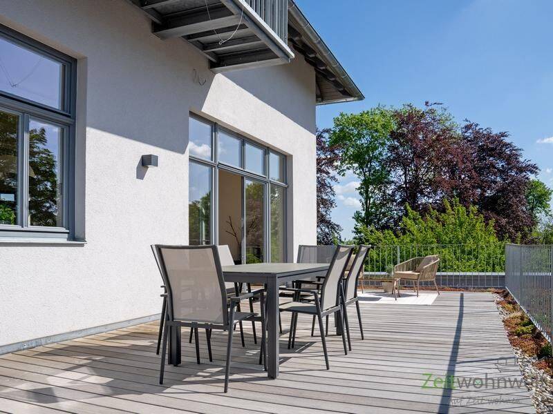 (EF0974_M) Dresden: Langebrück, möbliertes XXL-Luxusapartment mit Sonnenterrasse, Aufzug, 2x Bad / WC, PKW-Stellplatz, 1465 Dresden (Langebrück Schönborn)