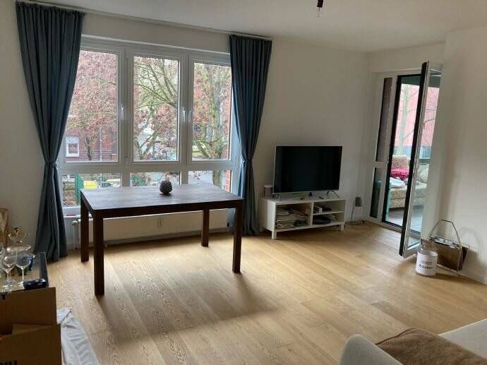 moderne sanierte Zweizimmerwohnung mit Wintergarten in Rheinnähe, 51063 Köln (Mülheim Buchheim Stammheim)