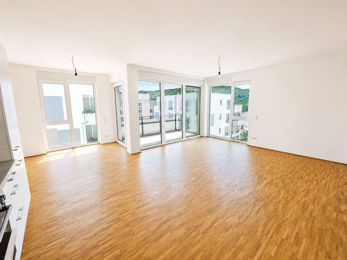 Attraktive 4-Zimmerwohnung mit Balkon und EBK, 66119 Saarbrücken