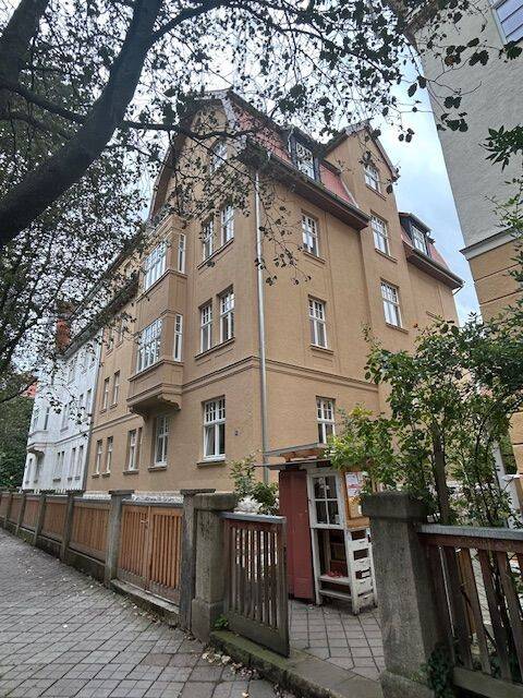 SANIERTE 5-ZIMMER-WOHNUNG IM STADTZENTRUM – ERSTBEZUG, 99423 Weimar (Altstadt Innenstadt Nordvorstadt Südstadt Westvorstadt)