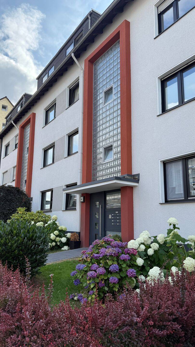 Ihr Feierabend mit Blick ins Grüne 3,5-Zimmer-Dachgeschosswohnung mit Garage in Herne Süd – provisionsfrei vom Eigentümer, 44623 Herne (Baukau-Ost Herne-Mitte Herne-Süd)