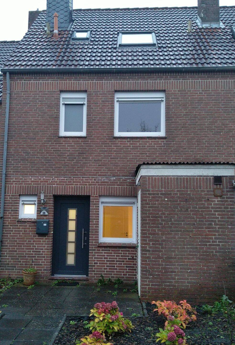 Haus zur Miete, 4 Zimmer, 104 m², in Emden, 26725 Emden